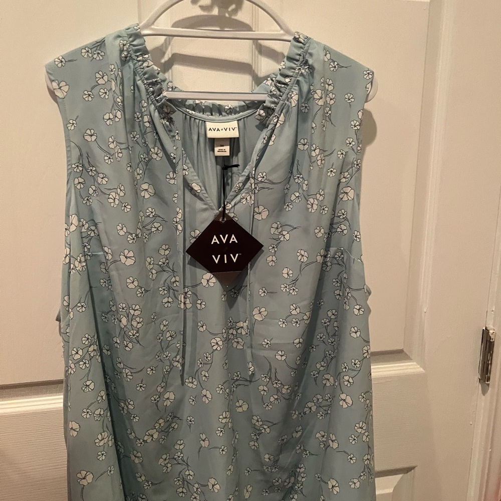 NWT Light blue top